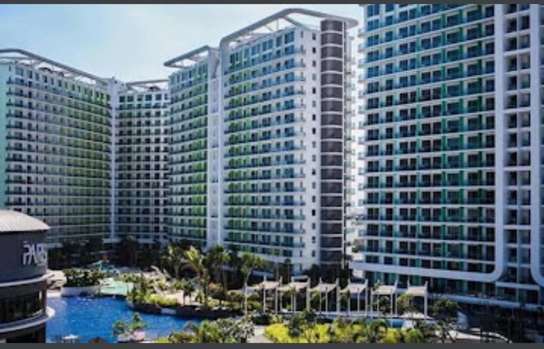 Azure Urban Resort Residences Манила Екстериор снимка