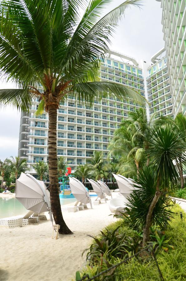 Azure Urban Resort Residences Манила Екстериор снимка