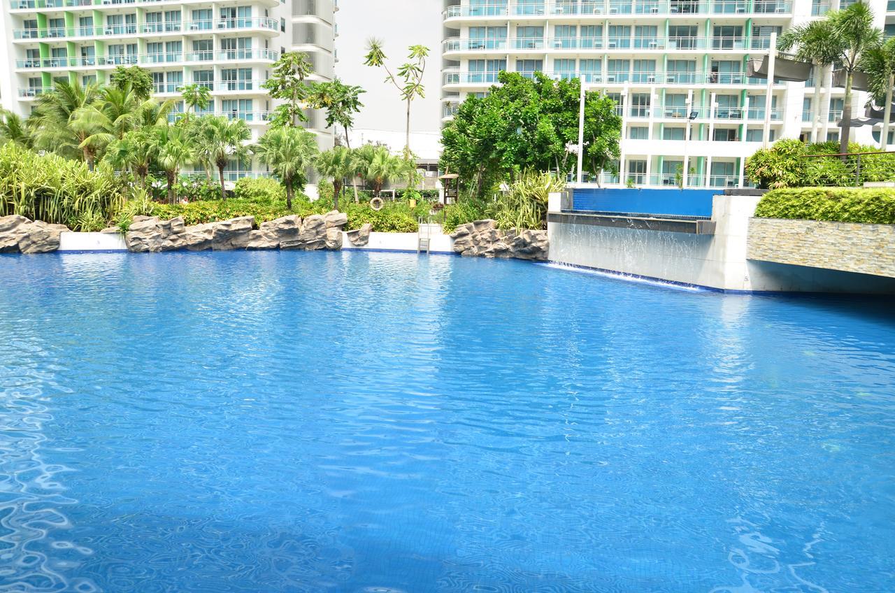 Azure Urban Resort Residences Манила Екстериор снимка