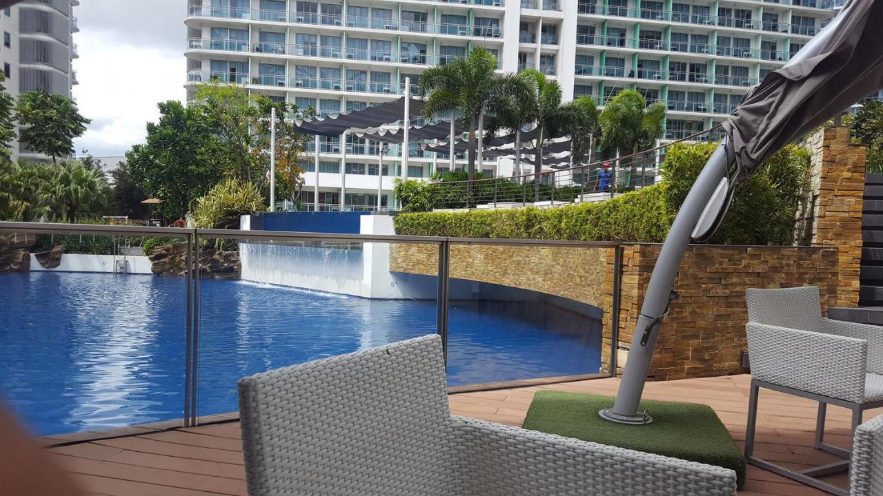 Azure Urban Resort Residences Манила Екстериор снимка